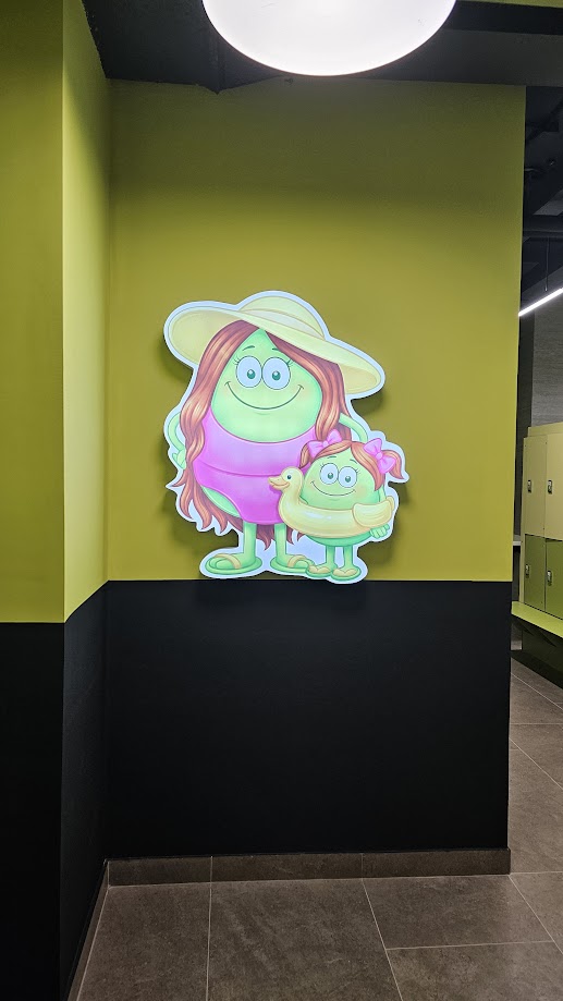 Световой короб -  маскот в раздевалке 